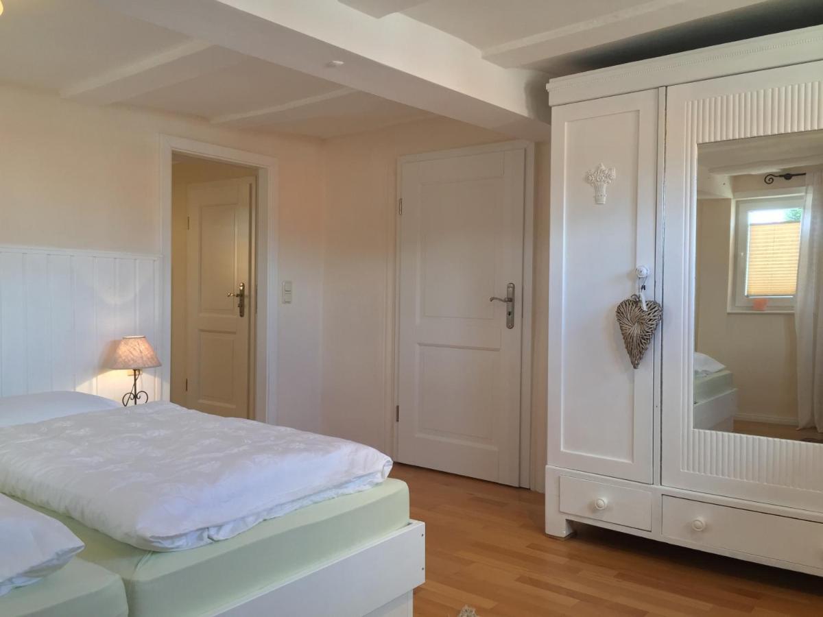 Werts Hof Ferienwohnen Villa Rauschenberg Exteriör bild